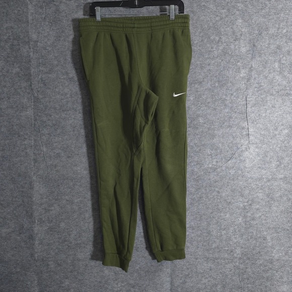 Nike Club Fleece Sweatpants Mens M Olive Green Joggers Training Gym Activewear - Picture 1 of 13